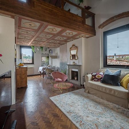 Via Lamberti, 3 - Florence Charming Apartments - Charming And Historic 5Th-Floor Attic Apartment With Elevator In A Building At The Heart Of Vibrant Florence, Just A 2-Minute Walk From All Attractions Exterior foto